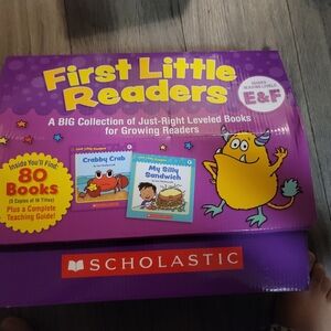 Scholastic First Little Readers Set in Purple